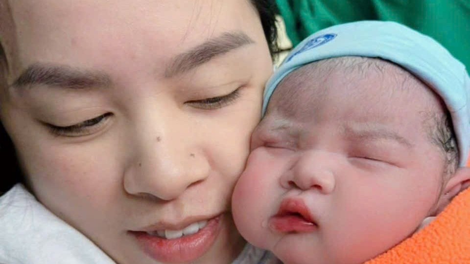 Chị em ơi, cứ chuẩn bị một tinh thần thật thoải mái, còn lại có bác sĩ lo!