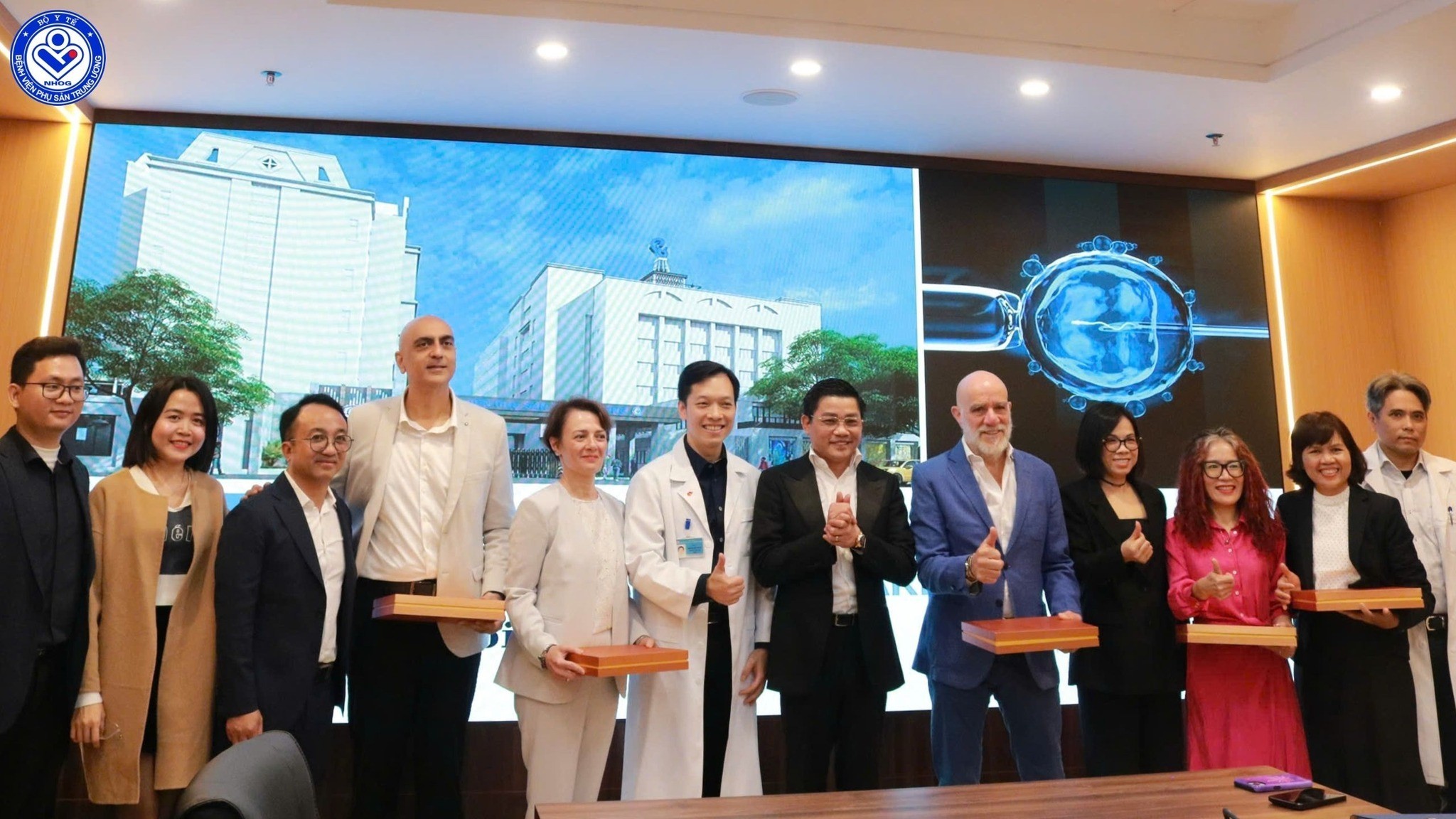 Hợp tác chiến lược giữa Công ty TNHH Merck Healthcare Việt Nam và Bệnh viện Phụ sản Trung ương - Bước tiến mới trong lĩnh vực hỗ trợ sinh sản